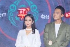 为吃瓜进娱乐圈,她意外踏入娱乐圈，开启璀璨星途